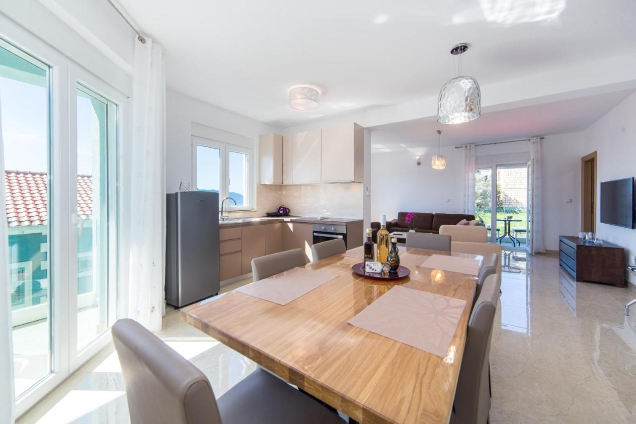 Apartments Zvonik Brist Ngoại thất bức ảnh