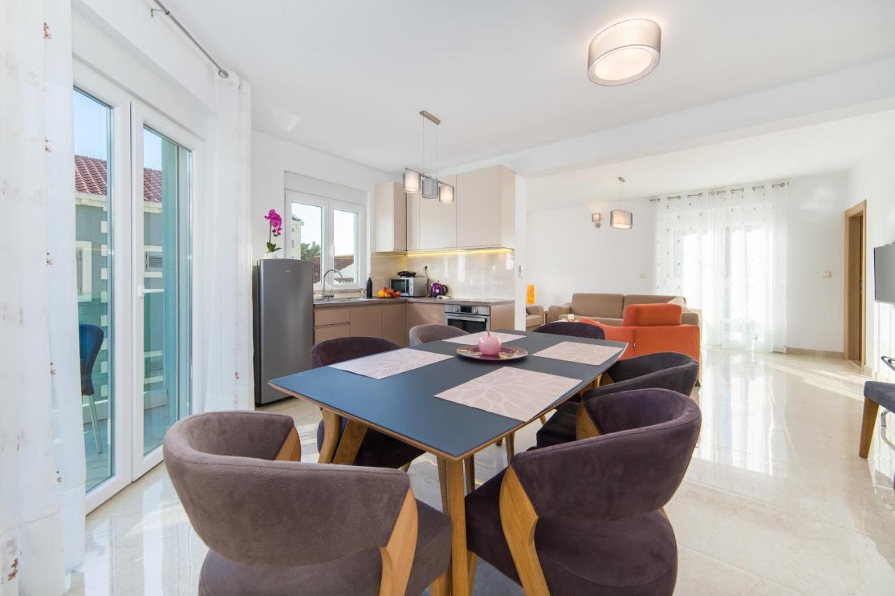Apartments Zvonik Brist Ngoại thất bức ảnh