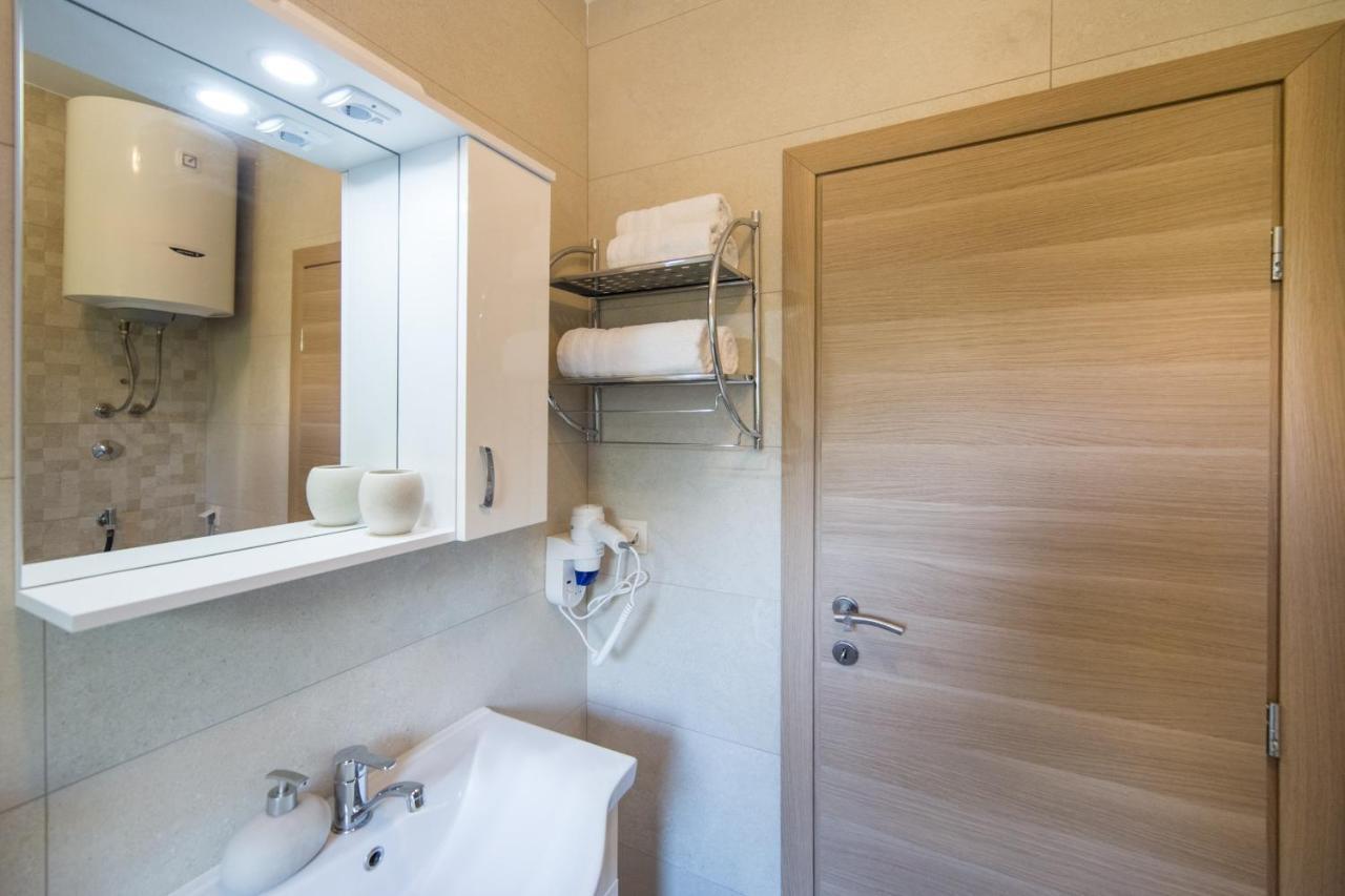 Apartments Zvonik Brist Ngoại thất bức ảnh