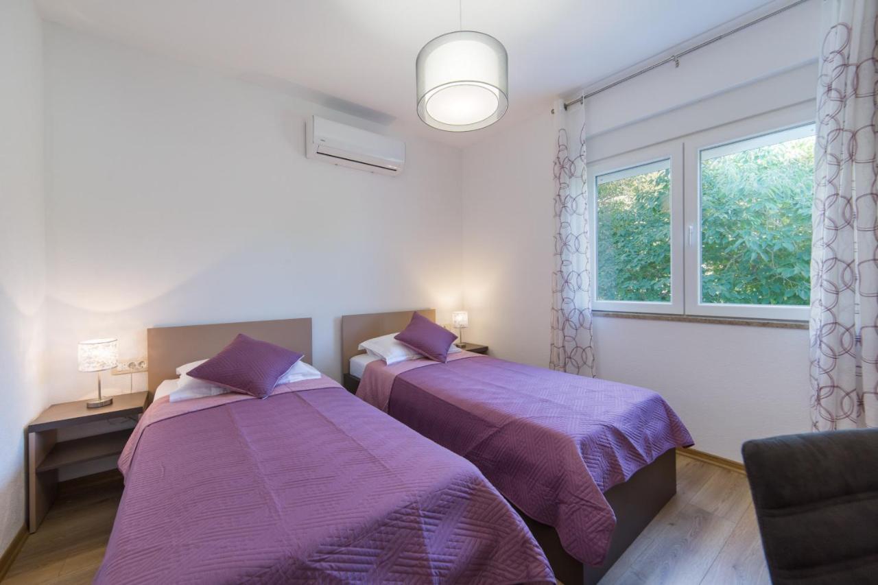 Apartments Zvonik Brist Ngoại thất bức ảnh
