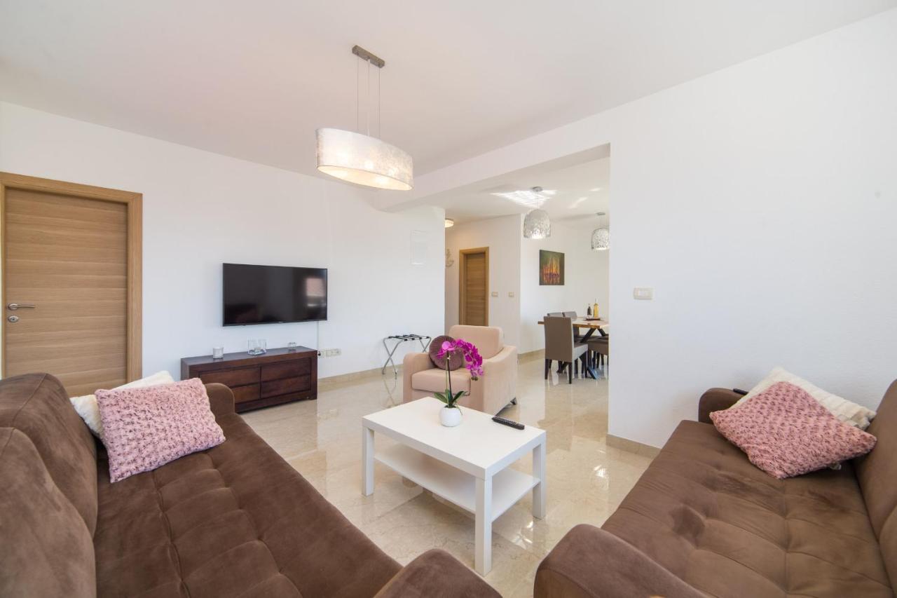 Apartments Zvonik Brist Ngoại thất bức ảnh