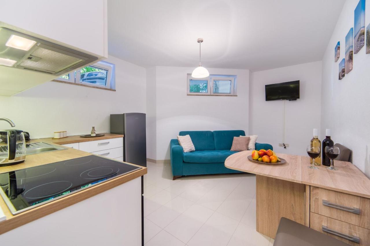Apartments Zvonik Brist Ngoại thất bức ảnh